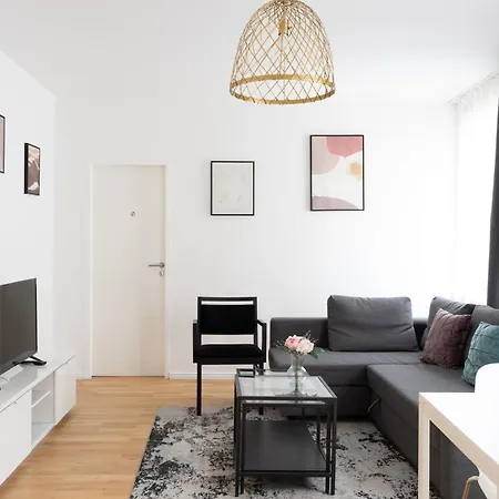 Urban Flats Апарт-отель *