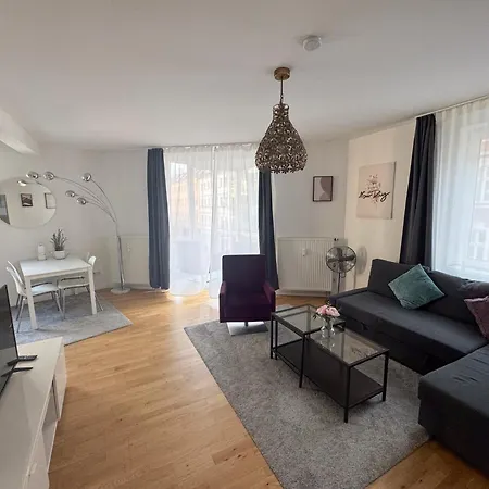 Urban Flats Aparthotel *